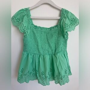 Gap Kids Eyelet Flutter Sleeve Top. Size XL